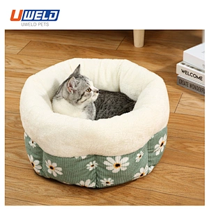 Uweld Seven-Horn Plush Warm Pet Nest