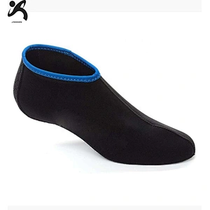 Cheap Neoprene Non-slip Aqua surfing socks swimming beach shoes for men and women