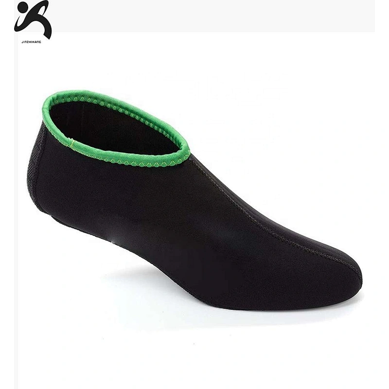 Cheap Neoprene Non-slip Aqua surfing socks swimming beach shoes for men and women