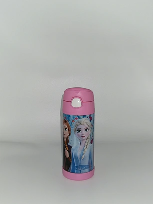 children plastic drinking bottle