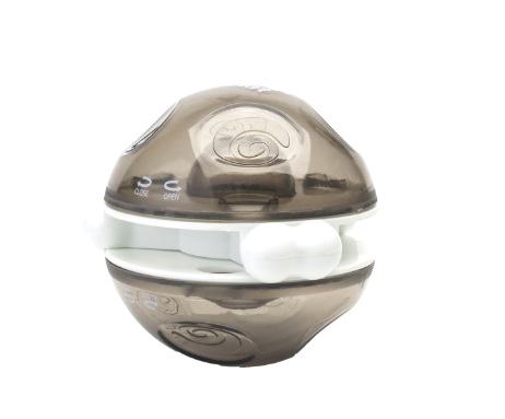SPINNING TREAT  DISPENSING BALL