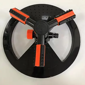 round base three arm decorative garden sprinkler
