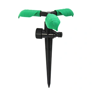 Outdoor Plastic Three Leaves Irrigation Water Sprinkler With Spike