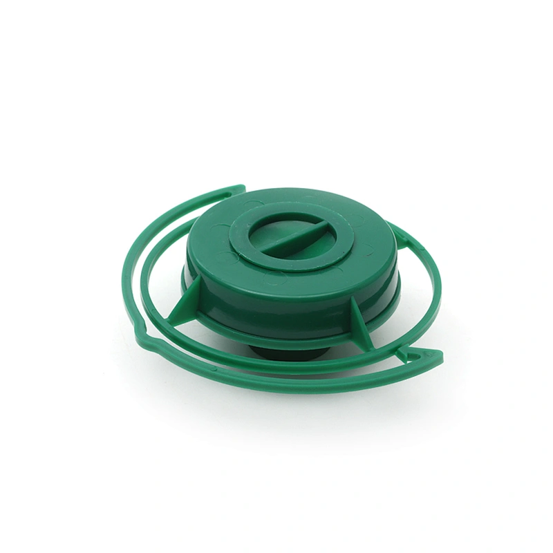 Outdoor Weather Proof Bottle Top Hanging Plastic Pet Water Feeder For Small Birds