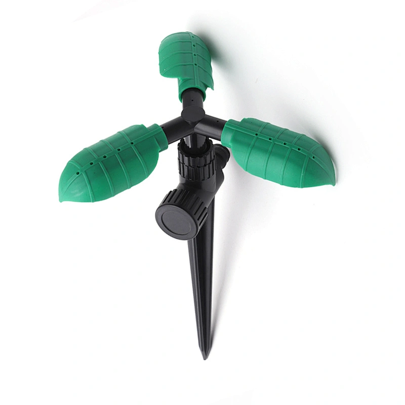 Outdoor Plastic Three Leaves Irrigation Water Sprinkler With Spike