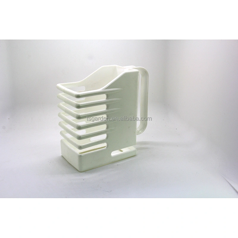 white plastic sauce bottle holder