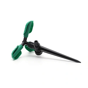 Outdoor Plastic Three Leaves Irrigation Water Sprinkler With Spike