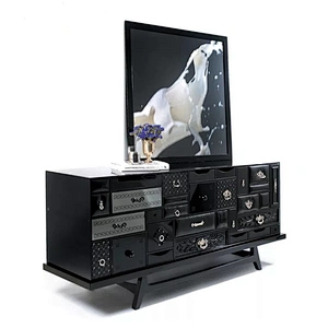 Italian Light Luxury Living Room White Sideboard Glass Black Sideboard Art Design Wooden Cabinet