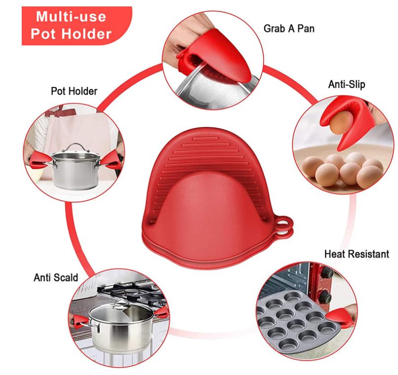 oven mitts and potholders