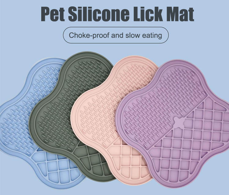 licking pad for dogs