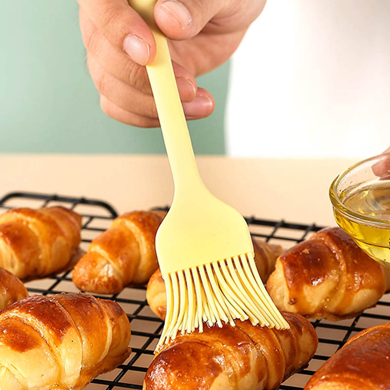 pastry brush