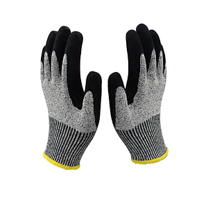 13 Gauge HPPE Sandy Nitrile on Palm Anti Cut Work Gloves EN388 2016