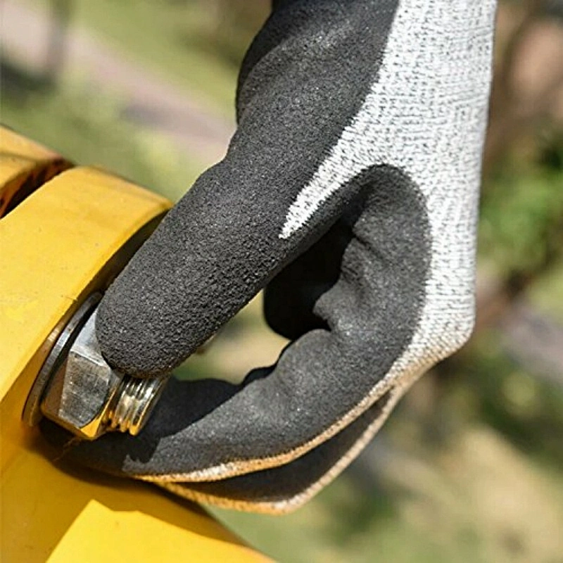 Level 5 Anti Cutting Abrasion Resistant Sandy Nitrile Coated Cut Gloves With Enhanced Grip For Steel Metal Construction Work