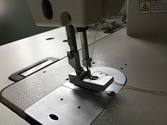 industrial sewing machine zigzag