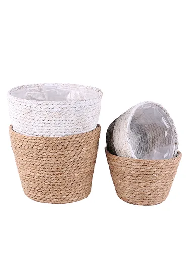 Cestas de paja para almacenamiento
