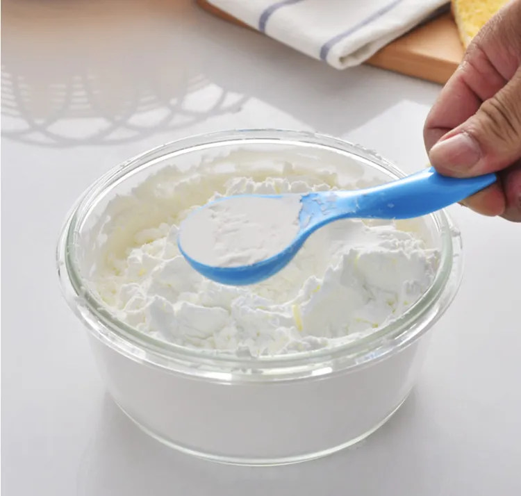 plastic measuring spoon set for scooping solid powder