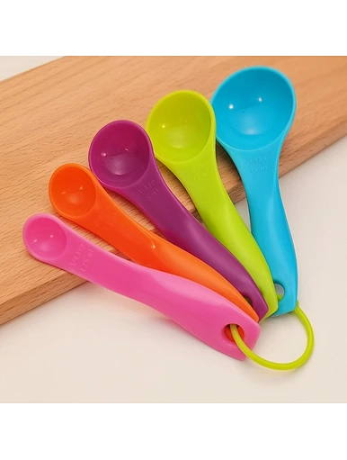 plastic measuring spoon set includes 1.25ml, 2.5ml, 5ml, 7.5ml, 15ml plastic measuring scoop set