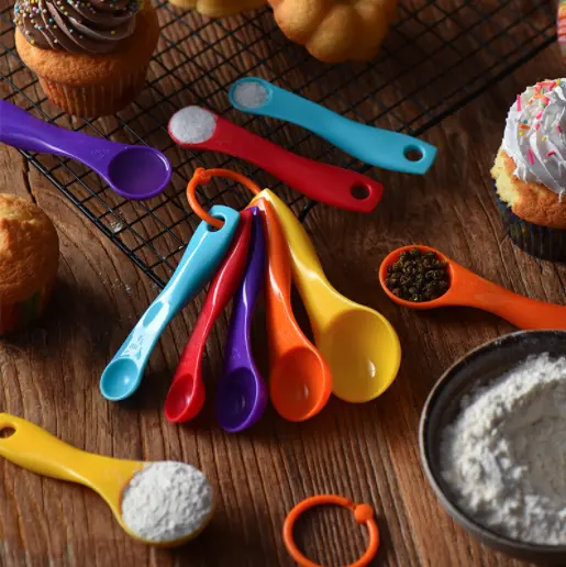 plastic measuring spoon set for scoop spice, milk, etc