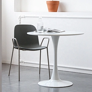 Hot sale small tulip round dining table round glass dining tables