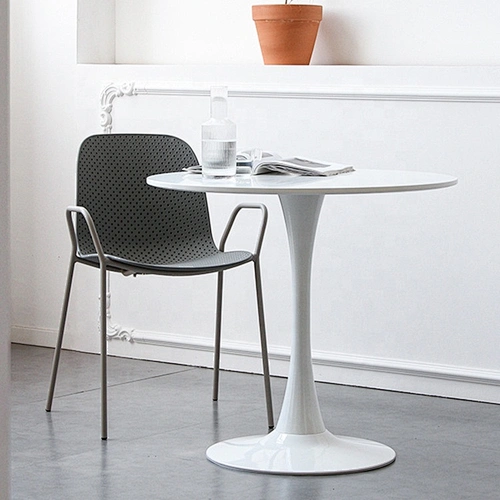 Hot sale small tulip round dining table round glass dining tables