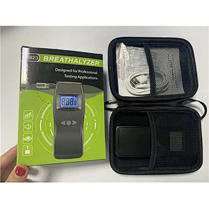 Wholesale Manufacturer OEM ODM High Accurate Rechargeable Breath Alcohol Tester Breathalyzer with 10 Mouthpieces