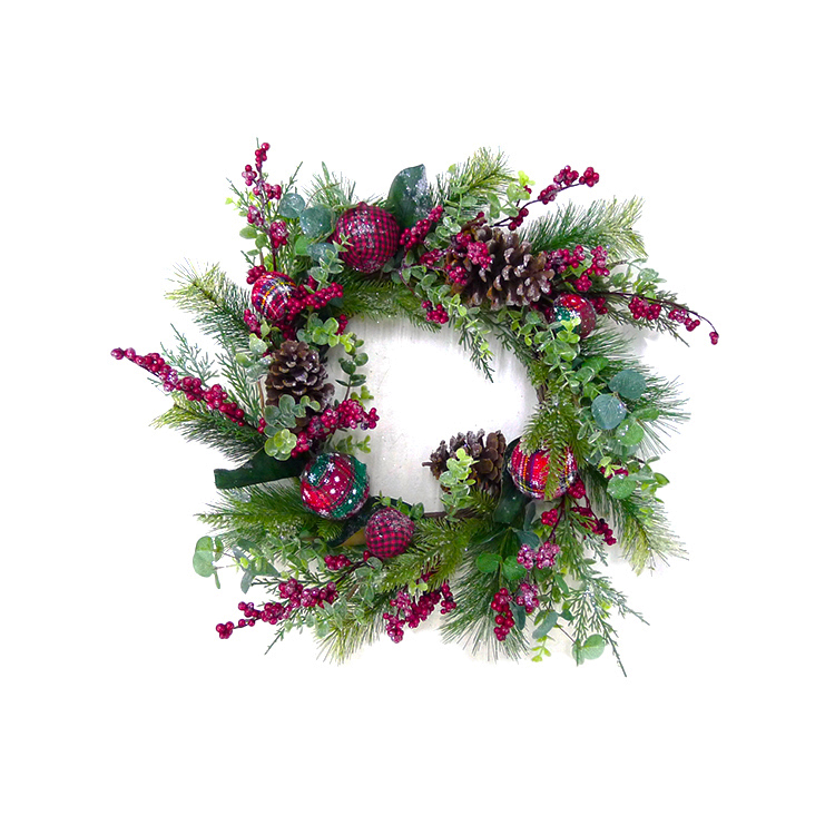 Best Quality Natural Outdoor  Christmas Wreath For Home Decorate