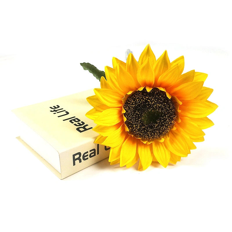 Real Touch Silk Mum Flowers Sikyway Hot Sale Artificial Silk Mum Flowers Spray For  Home Decoration