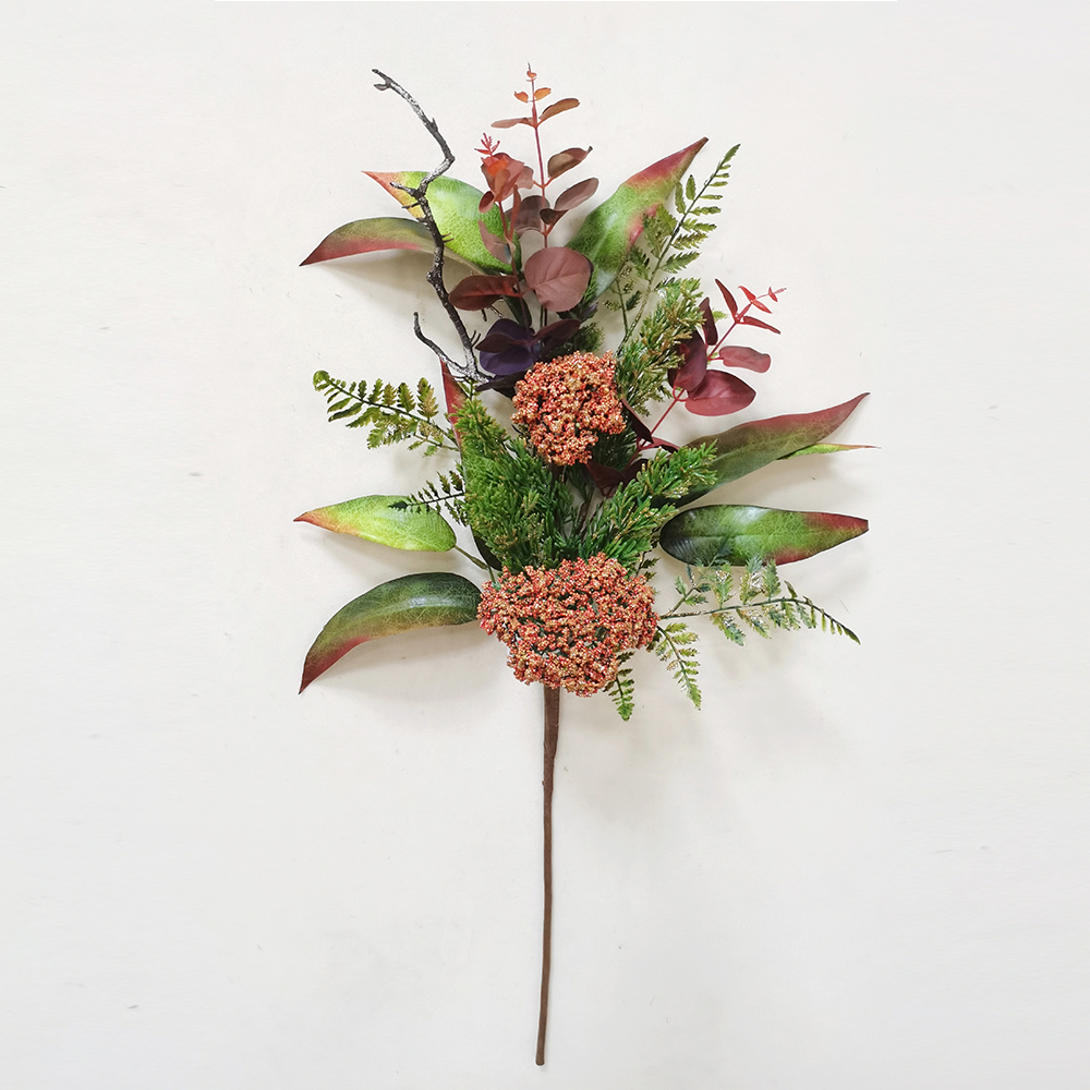Focus on artificial flower manufacturing handmade floral wreath roses blueberry fruit spray artificial flowers