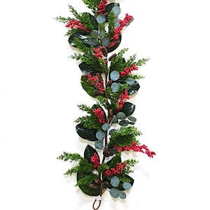 Christmas 182.9cm Handy Carfts green leaves wreath Real Touch wreath with red berry