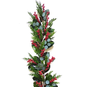 Christmas 182.9cm Handy Carfts green leaves wreath Real Touch wreath with red berry