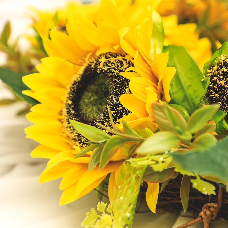 Wholesale Top Quality Artificial Sunflower yellow Flowers Wreath Real summer artificial Sunflower yellow