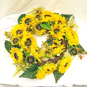 Wholesale Top Quality Artificial Sunflower yellow Flowers Wreath Real summer artificial Sunflower yellow