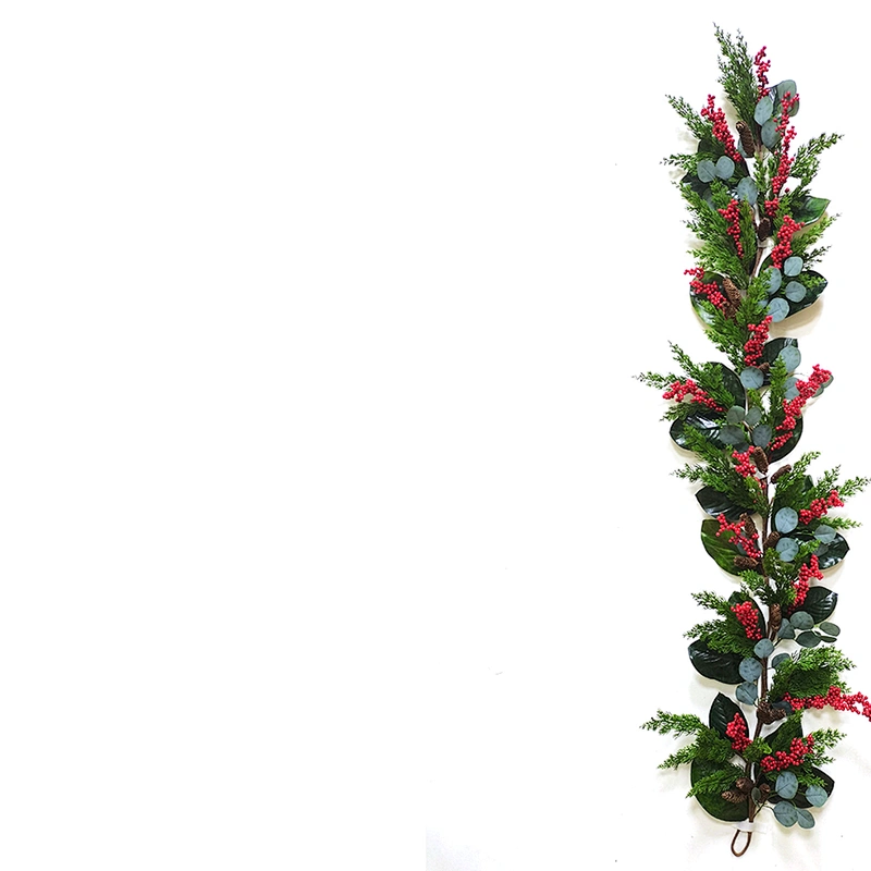 Christmas 182.9cm Handy Carfts green leaves wreath Real Touch wreath with red berry