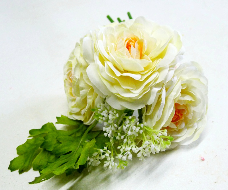 Artificial rose bouquet for family party wedding/HOME Valentine's Day decoration