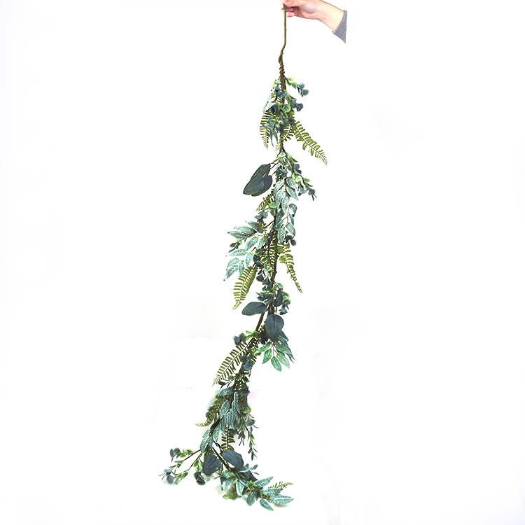 Eucalyptus With Spring Garland Hand Wrapped decoration simulation Garland on sale