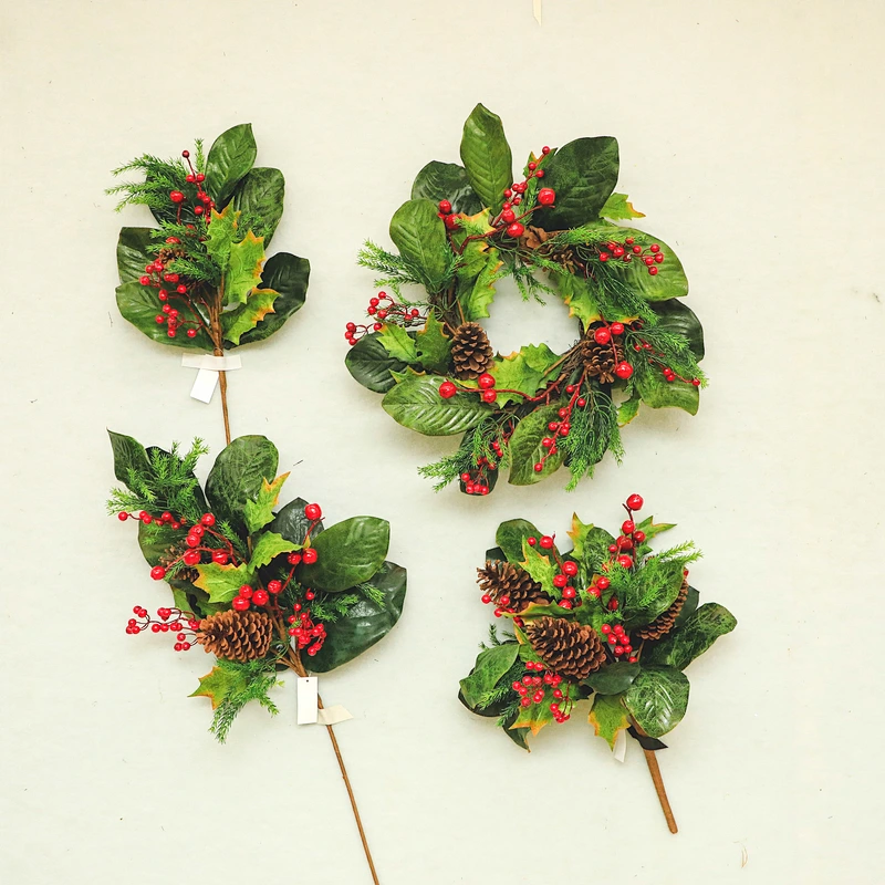 Wholesales China Manufacturer Reasonable Price Customized Christmas Decoration Flower Wreath