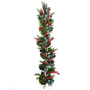 Christmas 182.9cm Handy Carfts green leaves wreath Real Touch wreath with red berry
