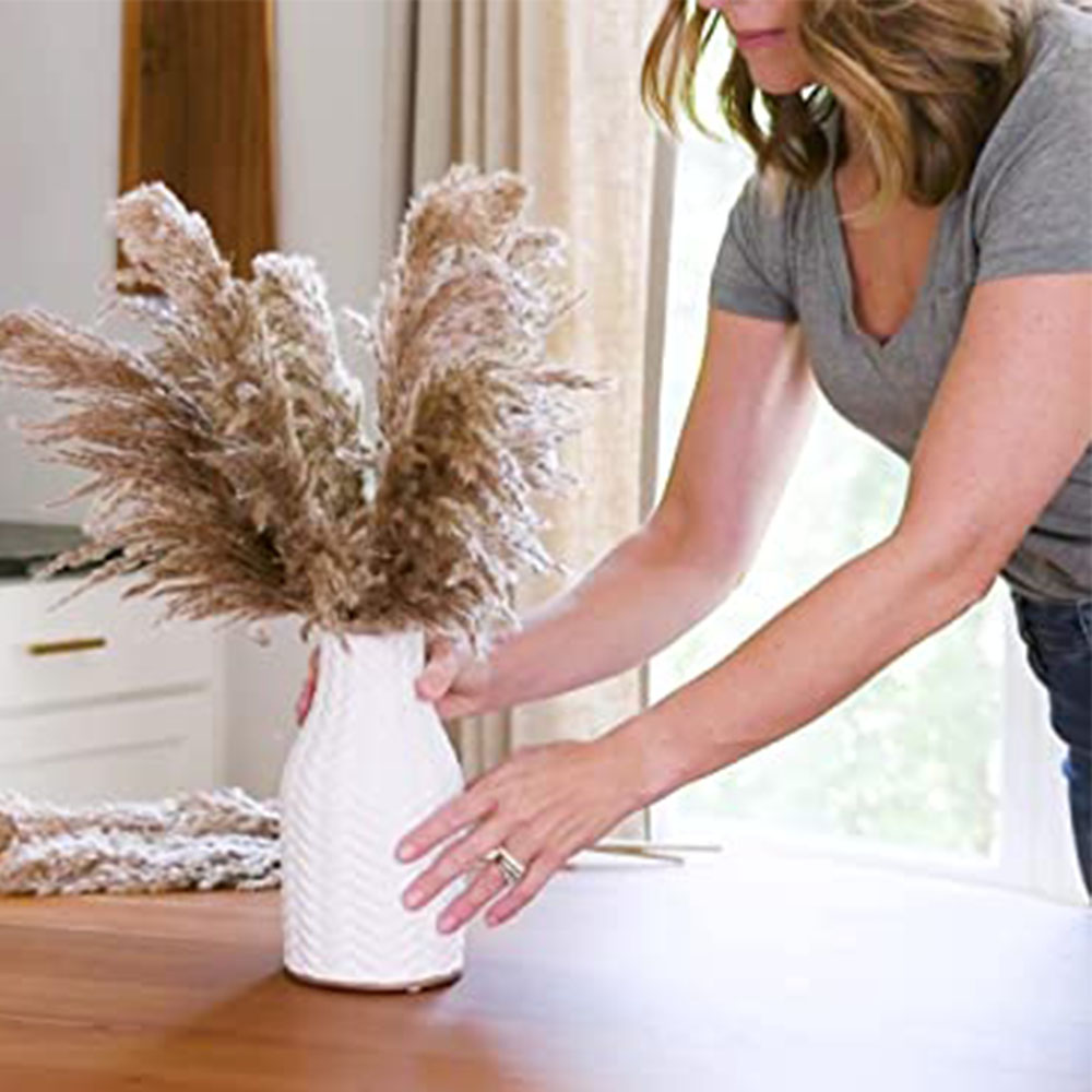 Hot selling Decor Faux Pampas Grass Artificial Pampas Grass Stems No-Shedding Low Maintenance from China