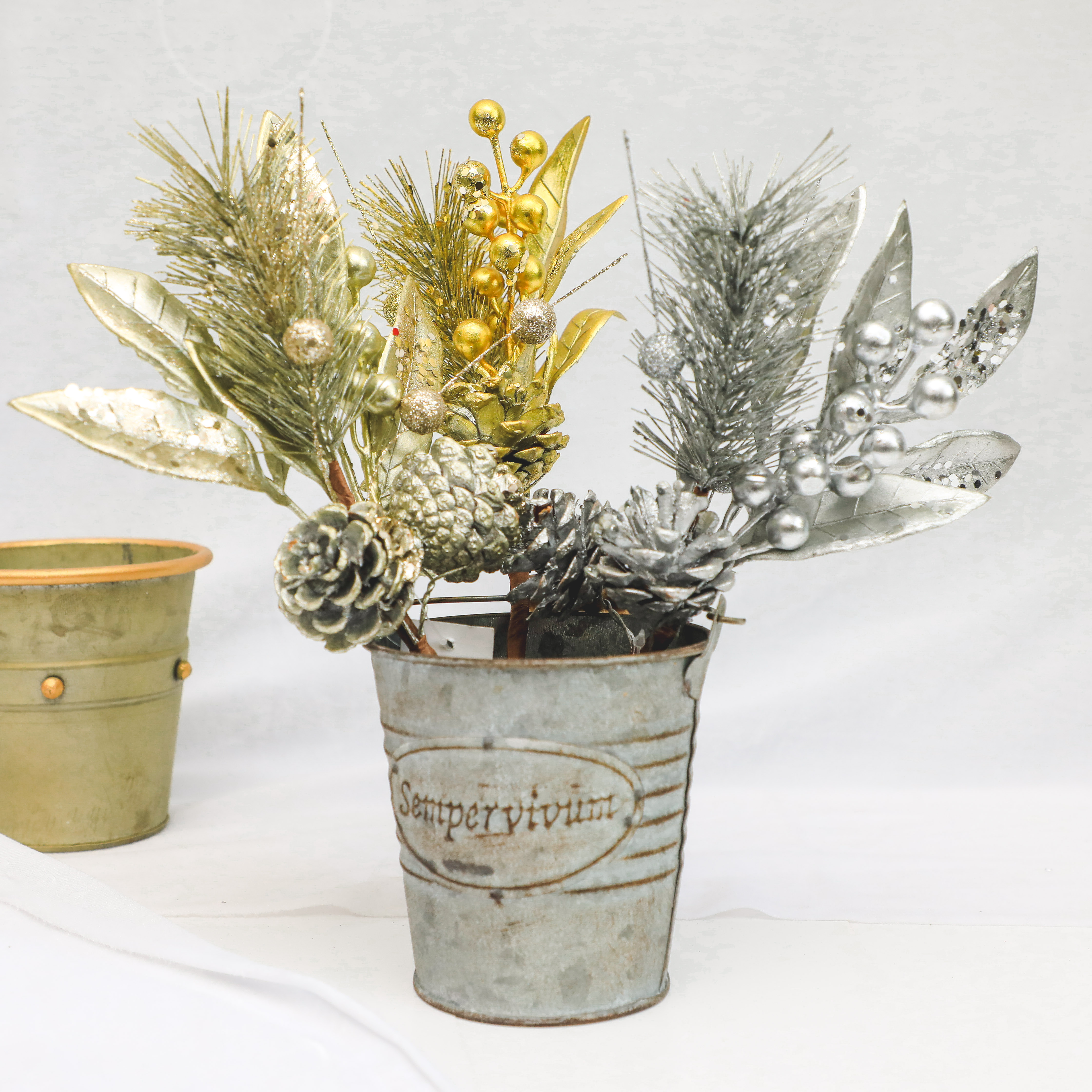 Decorate artificial 14