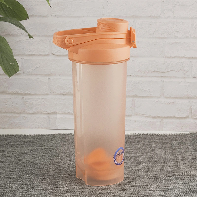 Gym Running Sports Protein Shaker Bottles Plastic Water Bottle With Mixer Ball