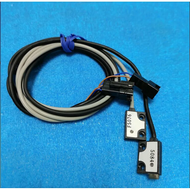 KV8-M653F-A0X, SENSOR 3 ASSY para pick and place Yamaha