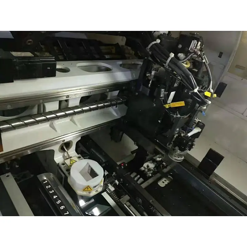 Fuji XP 142 XP143  Chip Mounter Mounting smd pick and place machine
