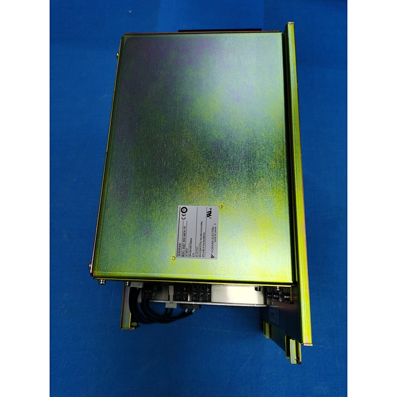 SMT Fuji NXT SERVO AMP XB0261 Servo box with SGDZ-BS51AN7A-FK