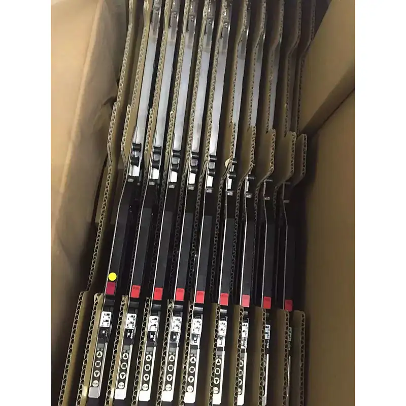 Novo alimentador SMT Fuji W24C UF10600 original