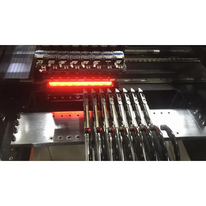 Montador de LED / máquina de colocação de LED / máquina de escolha e colocação de LED para PCB de LED de 1,2 M com 75000 cph