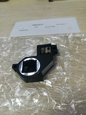 XB03213