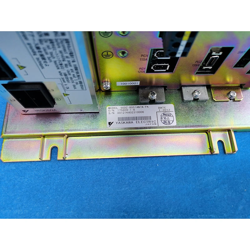 SMT Fuji NXT SERVO AMP XB0261 Servo box with SGDZ-BS51AN7A-FK