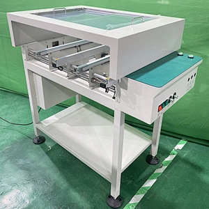 Nouveau convoyeur de réglage automatique de largeur YXD d'origine utilisé pour la connexion des lignes de production SMT et AL