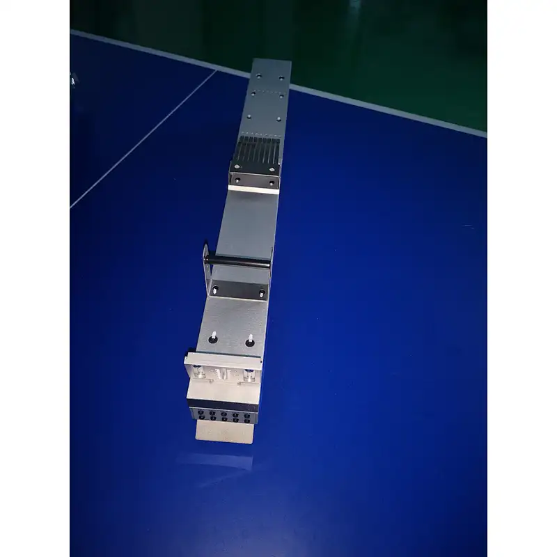Alimentador vibratório UF03600 NXT novo original com cinco filas