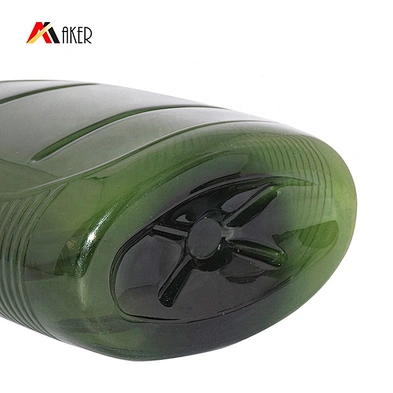 New wholesale 700ml green unique shape beverage bottle empty plastic pet juice bottle with screw cap